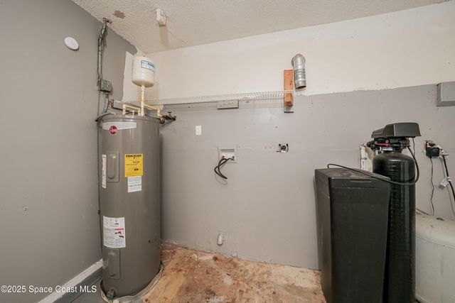 7500 Coquina Avenue, Fort Pierce, FL 34951