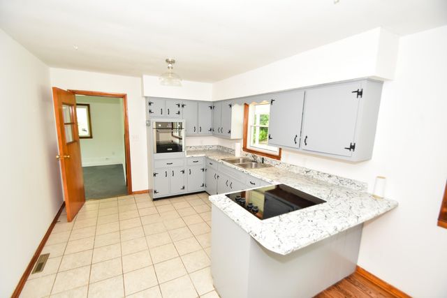 303 Freedom School Rd, Mt Vernon, KY 40456