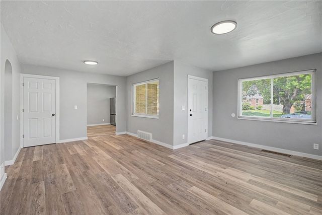 4139 Brenton Drive, Dayton, OH 45416