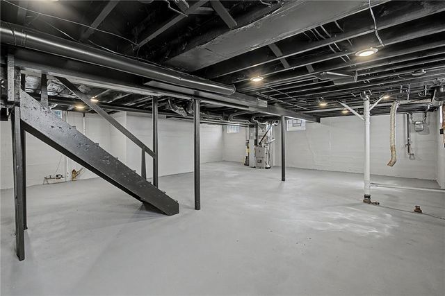 4139 Brenton Drive, Dayton, OH 45416