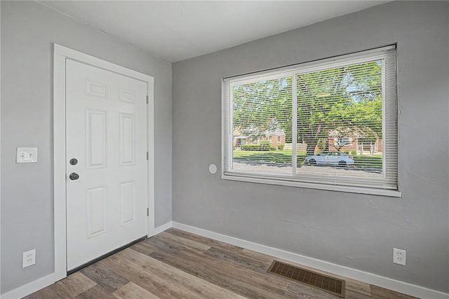 4139 Brenton Drive, Dayton, OH 45416