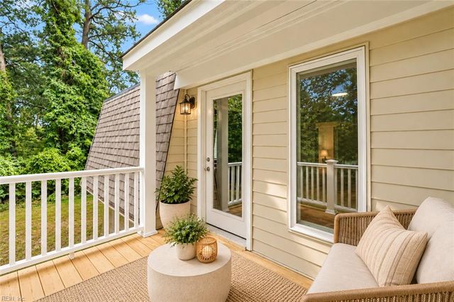 6604 Pinewood CT, Virginia Beach, VA 23464
