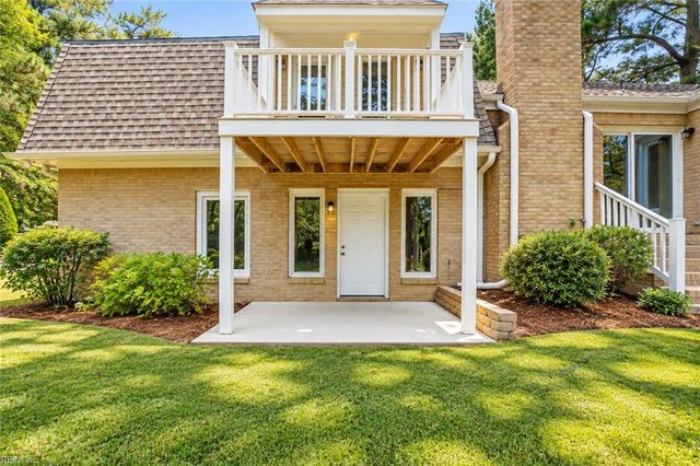 6604 Pinewood CT, Virginia Beach, VA 23464