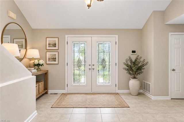 6604 Pinewood CT, Virginia Beach, VA 23464