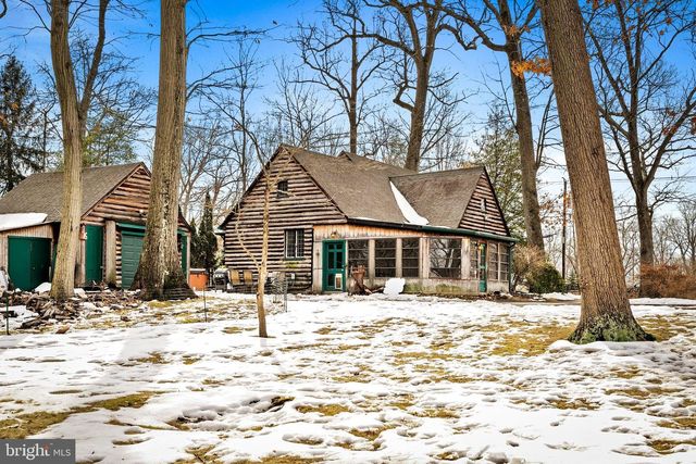 181 E WARD ST, Hightstown, NJ 08520