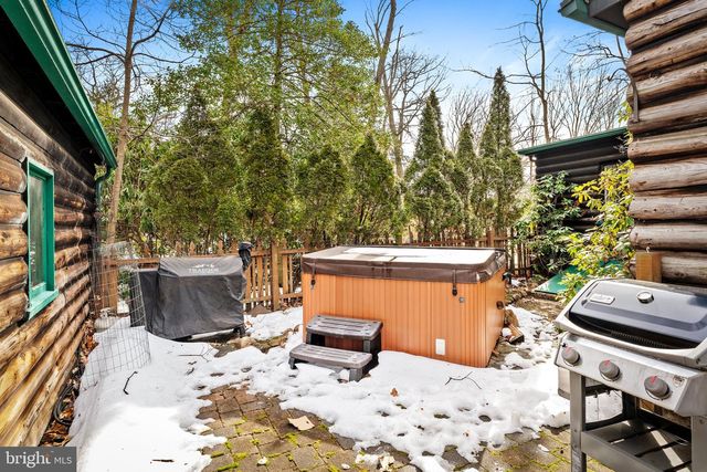 181 E WARD ST, Hightstown, NJ 08520