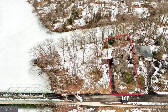 181 E WARD ST, Hightstown, NJ 08520