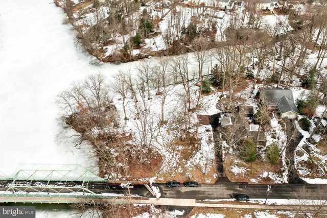 181 E WARD ST, Hightstown, NJ 08520