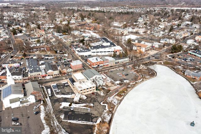 181 E WARD ST, Hightstown, NJ 08520