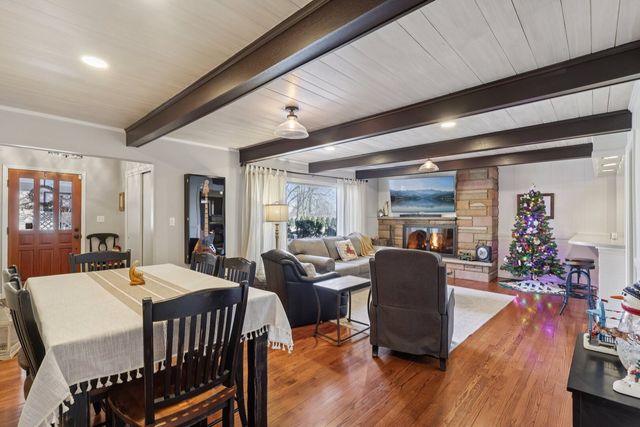 147 Chicago Avenue, Clarendon Hills, IL 60514