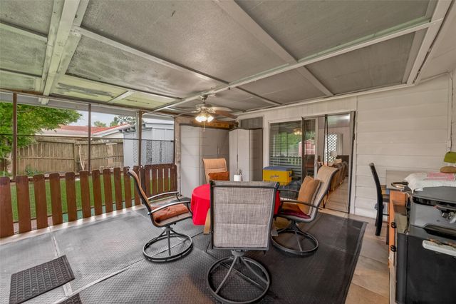 4023 Knottynold Lane, Houston, TX 77053