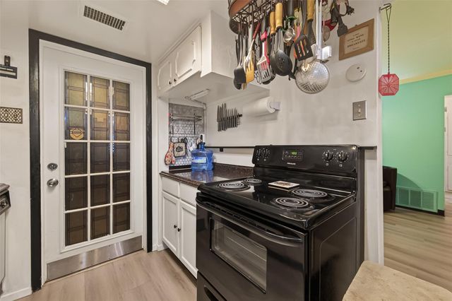 4023 Knottynold Lane, Houston, TX 77053