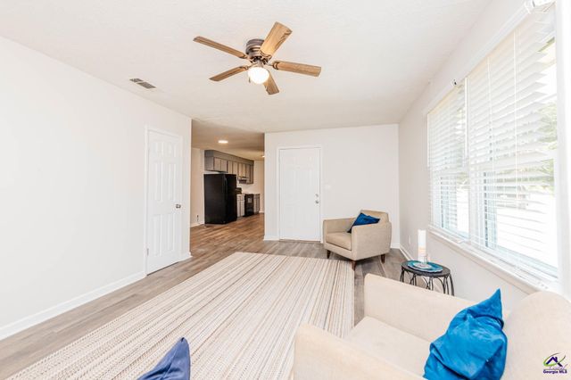 200 Lavender Street, Fort Valley, GA 31030