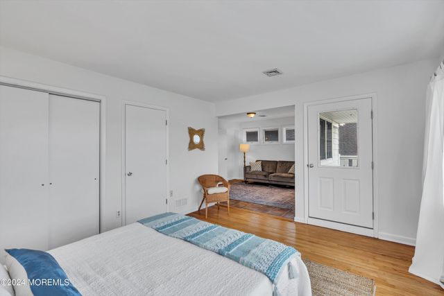 366 River Place, Manasquan, NJ 08736