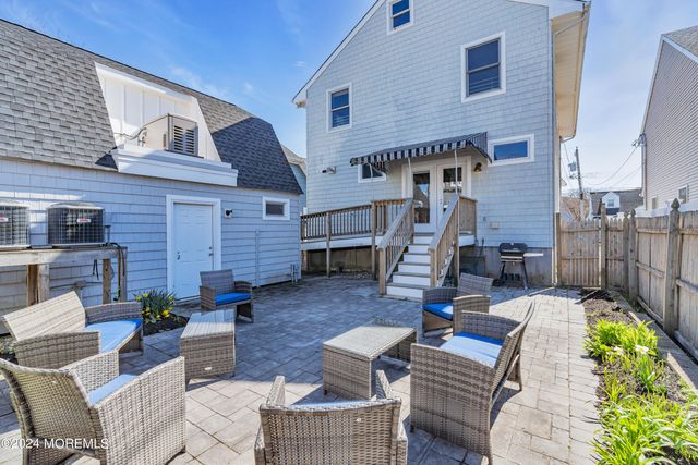 366 River Place, Manasquan, NJ 08736