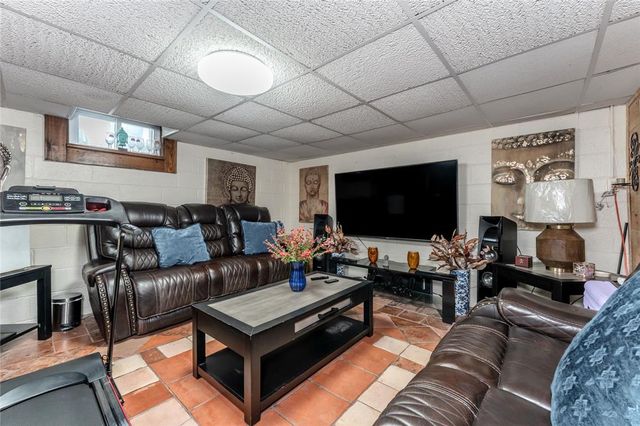 802 North Plymouth Street, Allentown City, PA 18109