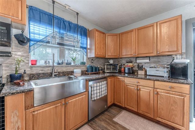 802 North Plymouth Street, Allentown City, PA 18109