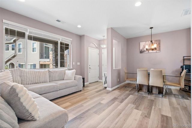 9077 E Phillips Lane, Centennial, CO 80112