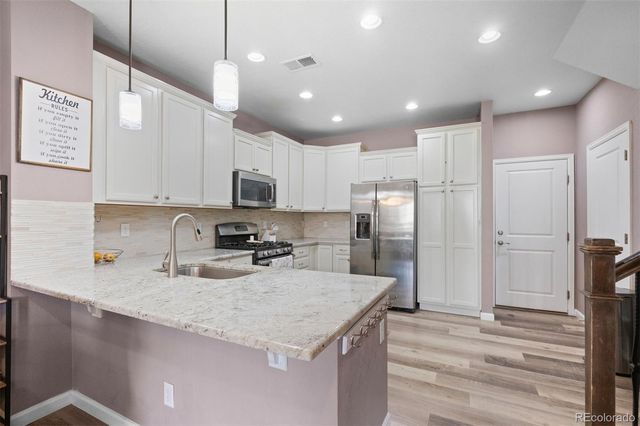 9077 E Phillips Lane, Centennial, CO 80112