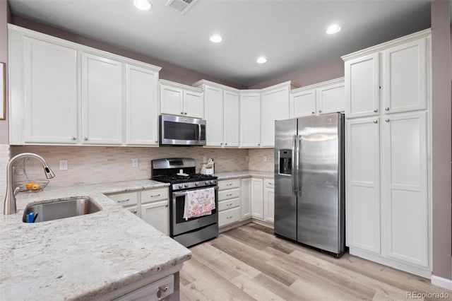 9077 E Phillips Lane, Centennial, CO 80112