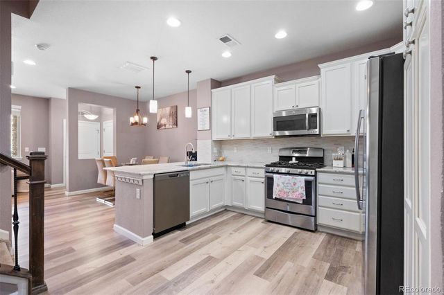 9077 E Phillips Lane, Centennial, CO 80112