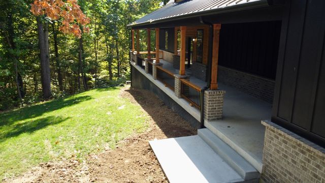 2101 N Wolf Cove, Martinsville, IN 46151
