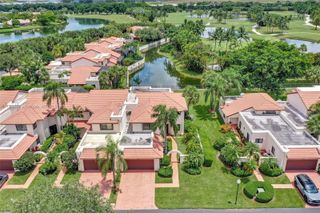 9341 NW 50th Doral Cir, Doral, FL 33178