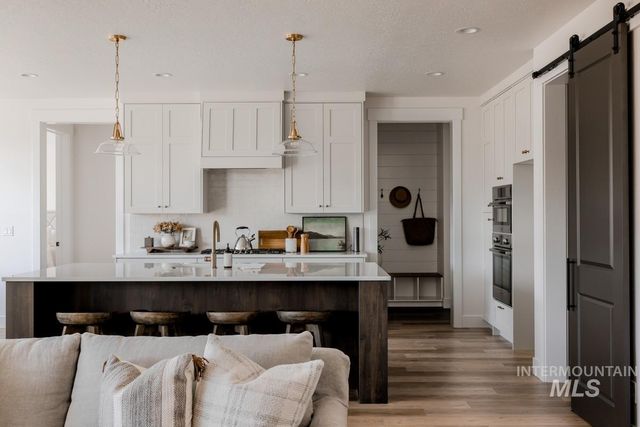 2523 E Tenzing Dr, Meridian, ID 83642