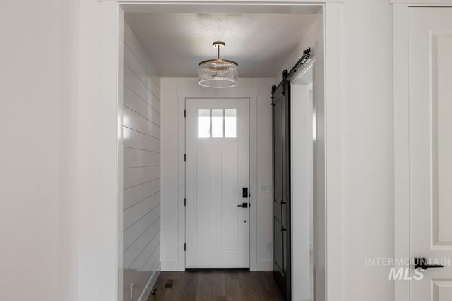 2523 E Tenzing Dr, Meridian, ID 83642