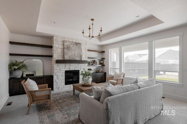 2523 E Tenzing Dr, Meridian, ID 83642