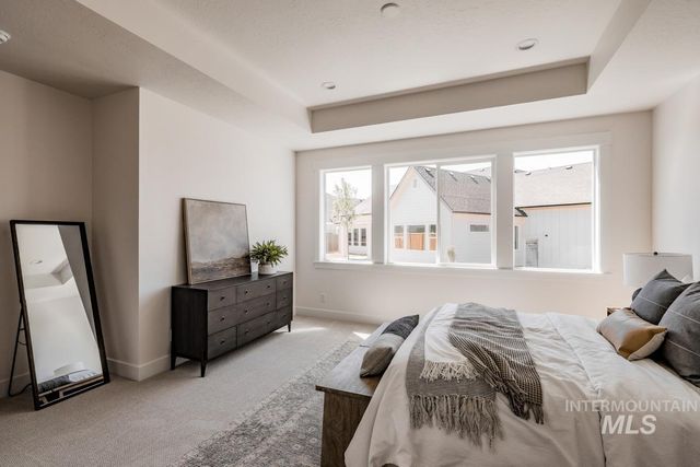 2523 E Tenzing Dr, Meridian, ID 83642