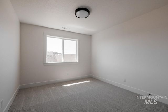 2523 E Tenzing Dr, Meridian, ID 83642