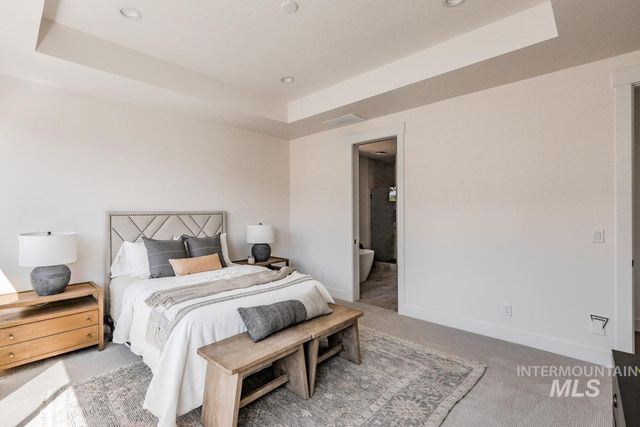 2523 E Tenzing Dr, Meridian, ID 83642