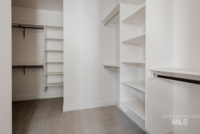 2523 E Tenzing Dr, Meridian, ID 83642