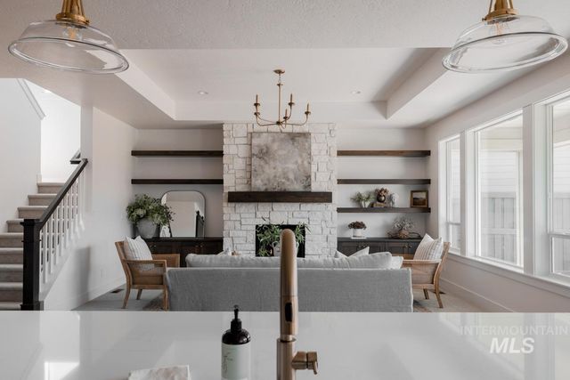 2523 E Tenzing Dr, Meridian, ID 83642