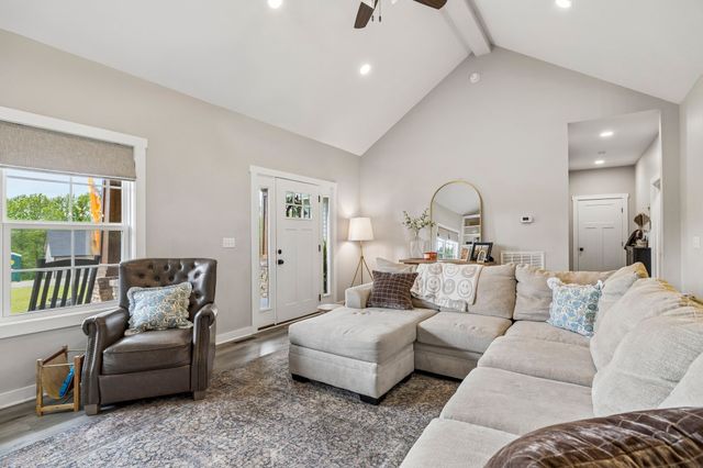 166 Coley Court, Lafayette, TN 37083