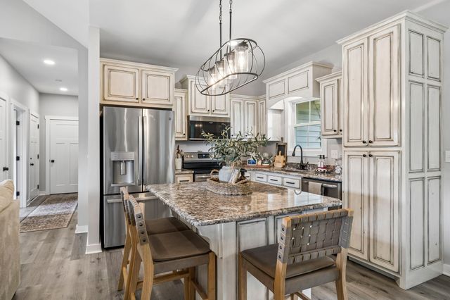 166 Coley Court, Lafayette, TN 37083