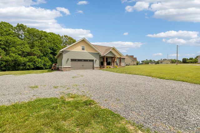 166 Coley Court, Lafayette, TN 37083