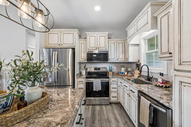 166 Coley Court, Lafayette, TN 37083