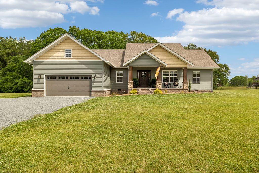 166 Coley Court, Lafayette, TN 37083