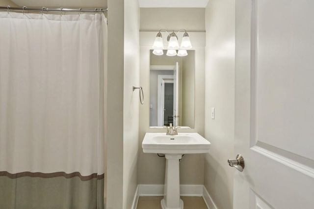 933 Garrett Street SE 306, Atlanta, GA 30316