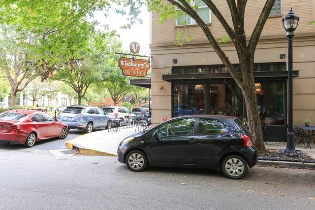 933 Garrett Street SE 306, Atlanta, GA 30316