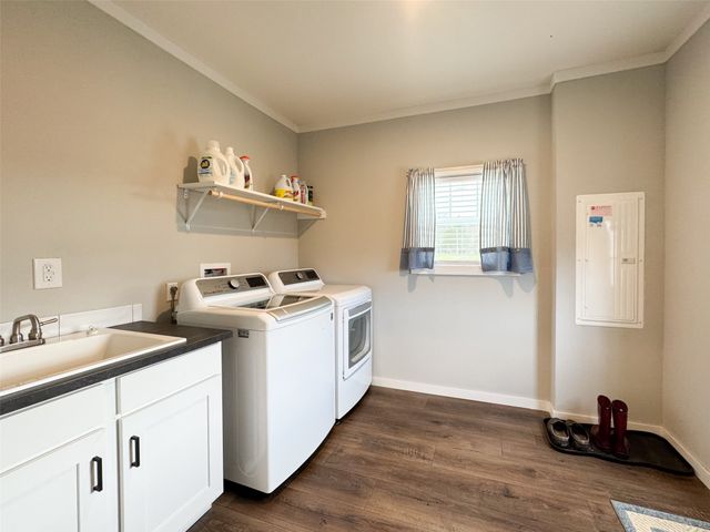 260 County Road 154, Gainesville, TX 76240