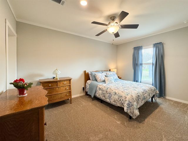 260 County Road 154, Gainesville, TX 76240