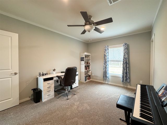 260 County Road 154, Gainesville, TX 76240