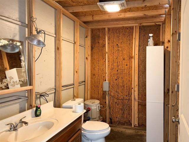 260 County Road 154, Gainesville, TX 76240