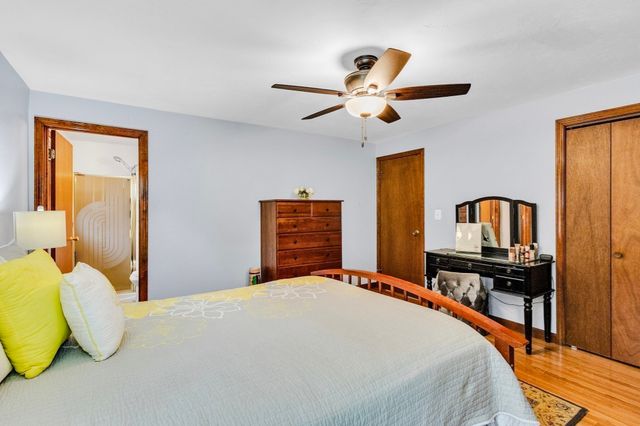 42 Melbourne Rd, Worcester, MA 01607