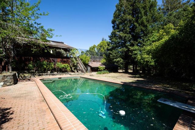 12544 Corbetta Lane, Los Altos Hills, CA 94022