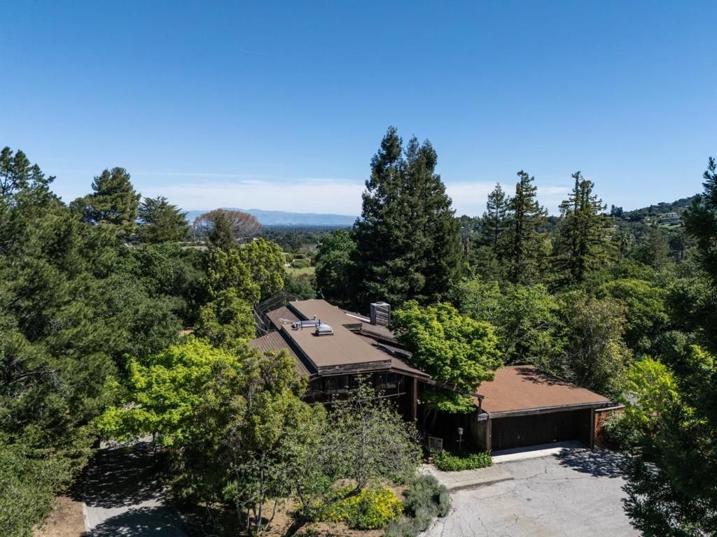 12544 Corbetta Lane, Los Altos Hills, CA 94022