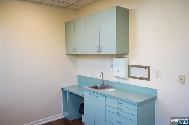 99 Kinderkamack Road 200, Westwood, NJ 07675